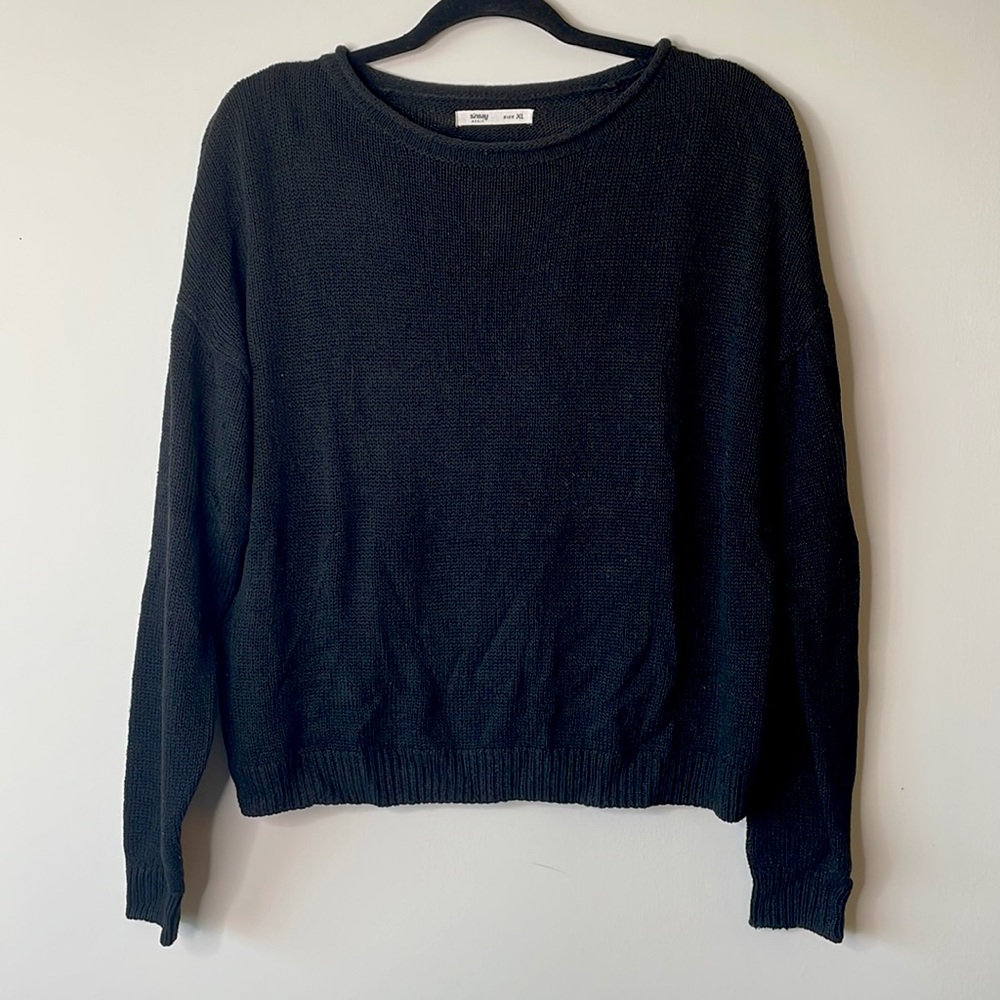 Black long sleeve knit sweater